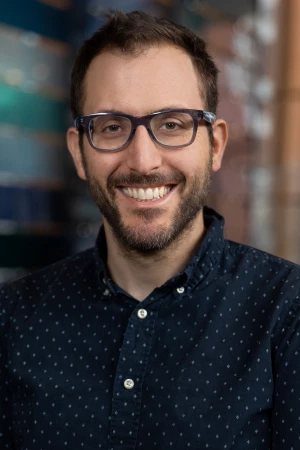 Petros Pechlivanoglou, headshot